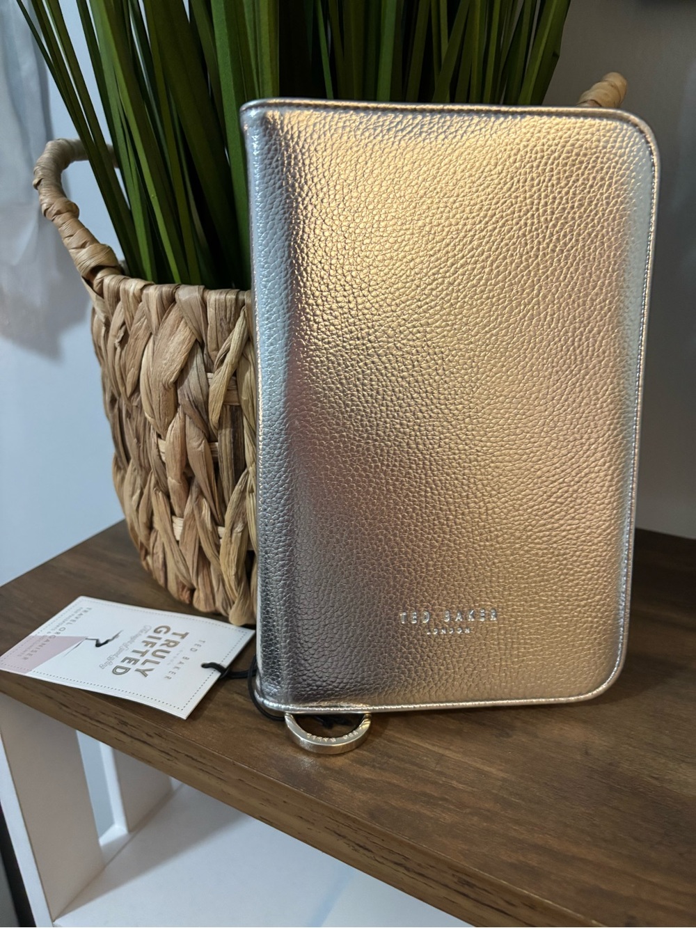 Ted Baker Metallic Silver travel organizer organiser passport wallet no pen